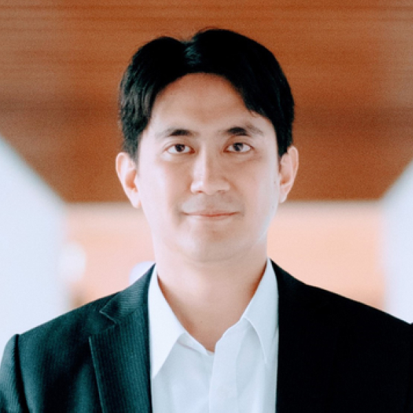 楊岳平